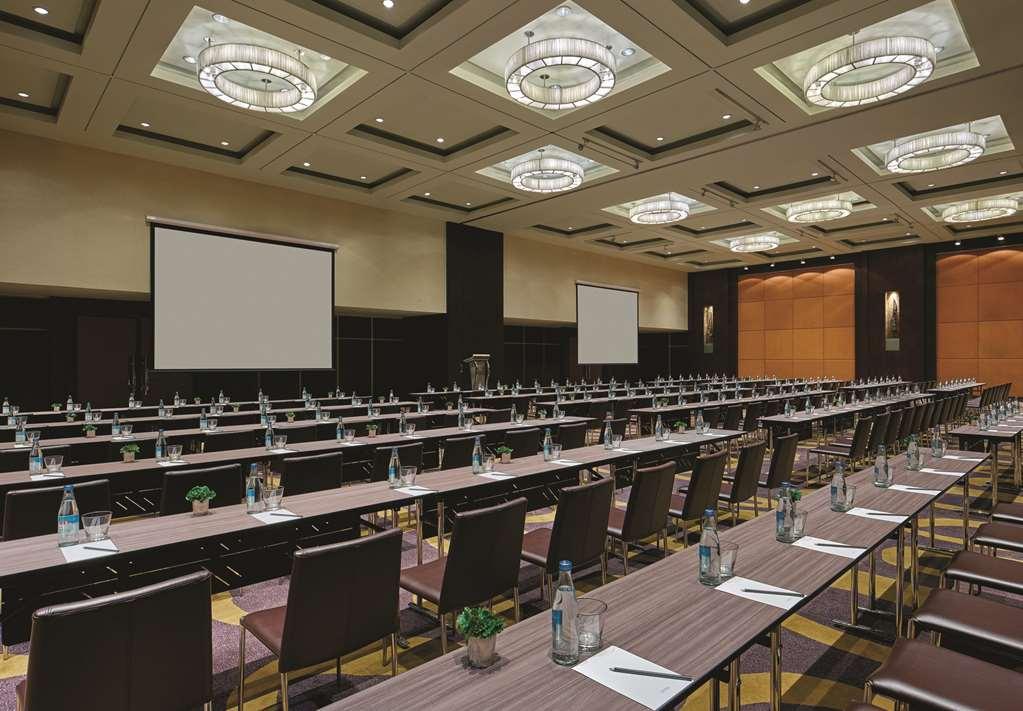 New Coast Hotel Манила Удобства фото The Grand Ballroom