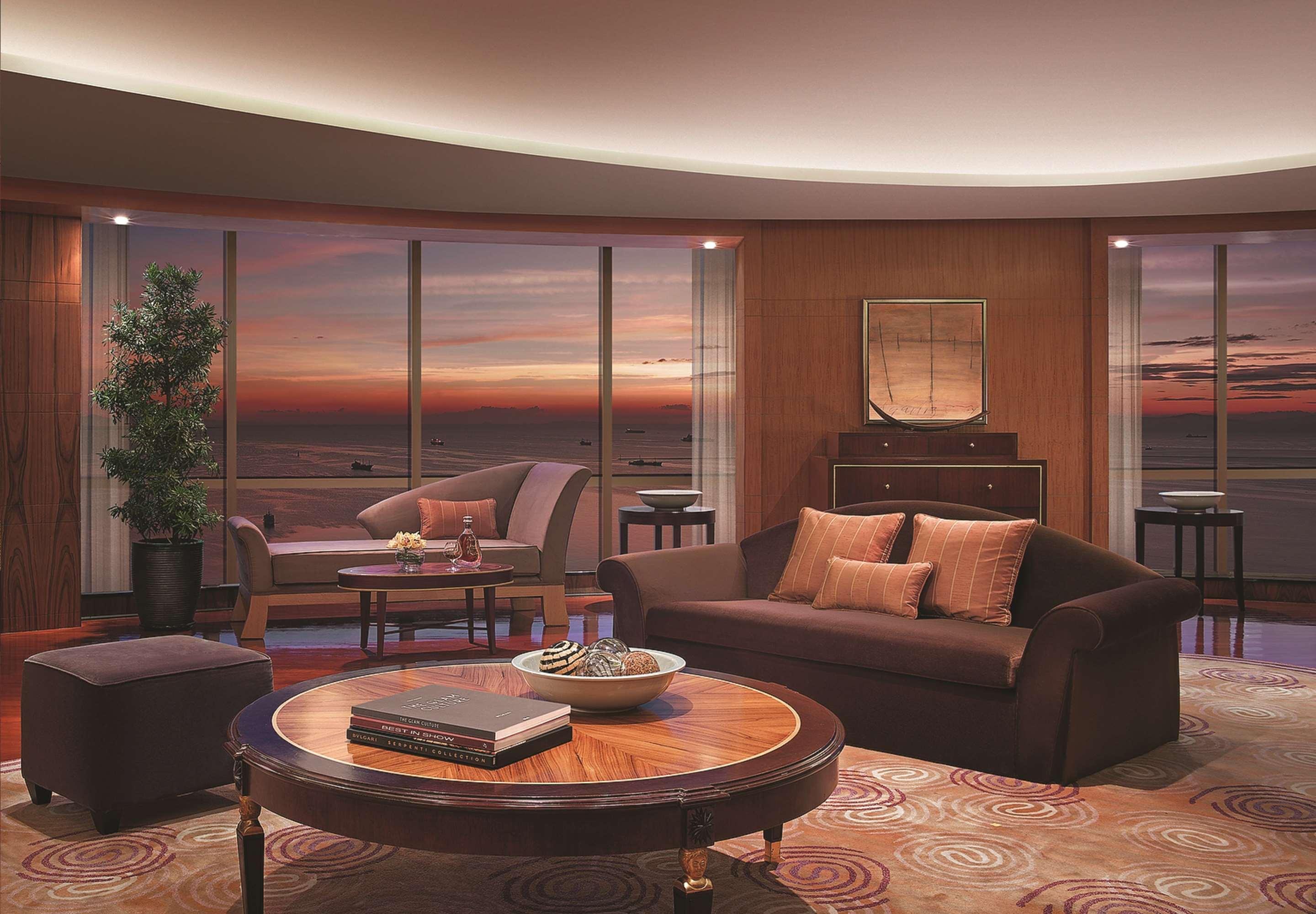 New Coast Hotel Манила Экстерьер фото A living room in a suite at the Mandarin Oriental, Hong Kong